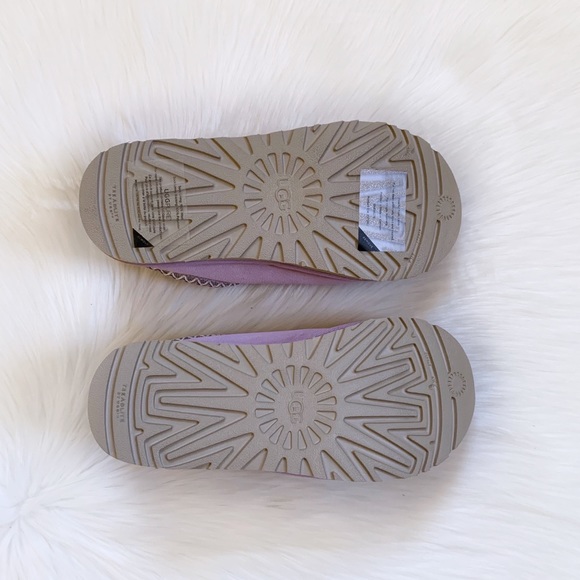 UGG Tasman Slippers For Outdoor/Indoor Use - Picture 8 of 8